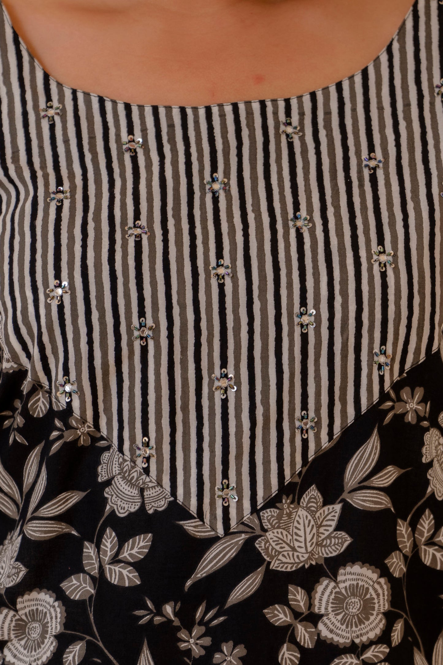 Black Printed Kurta pant Dupatta Set (Cotton)