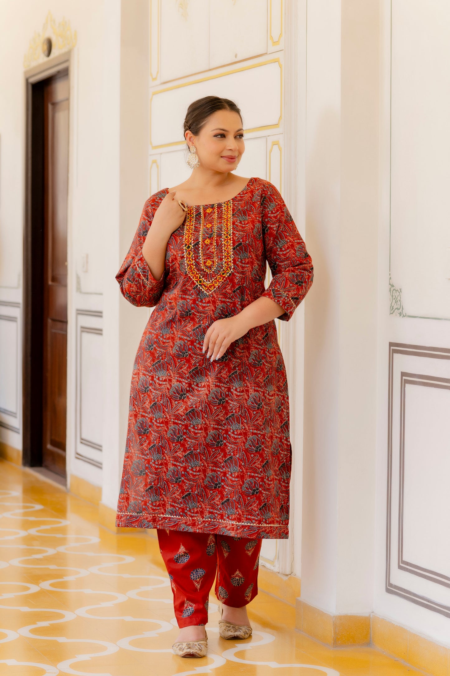 Red Printed Kurta pant Dupatta Set (Cotton)