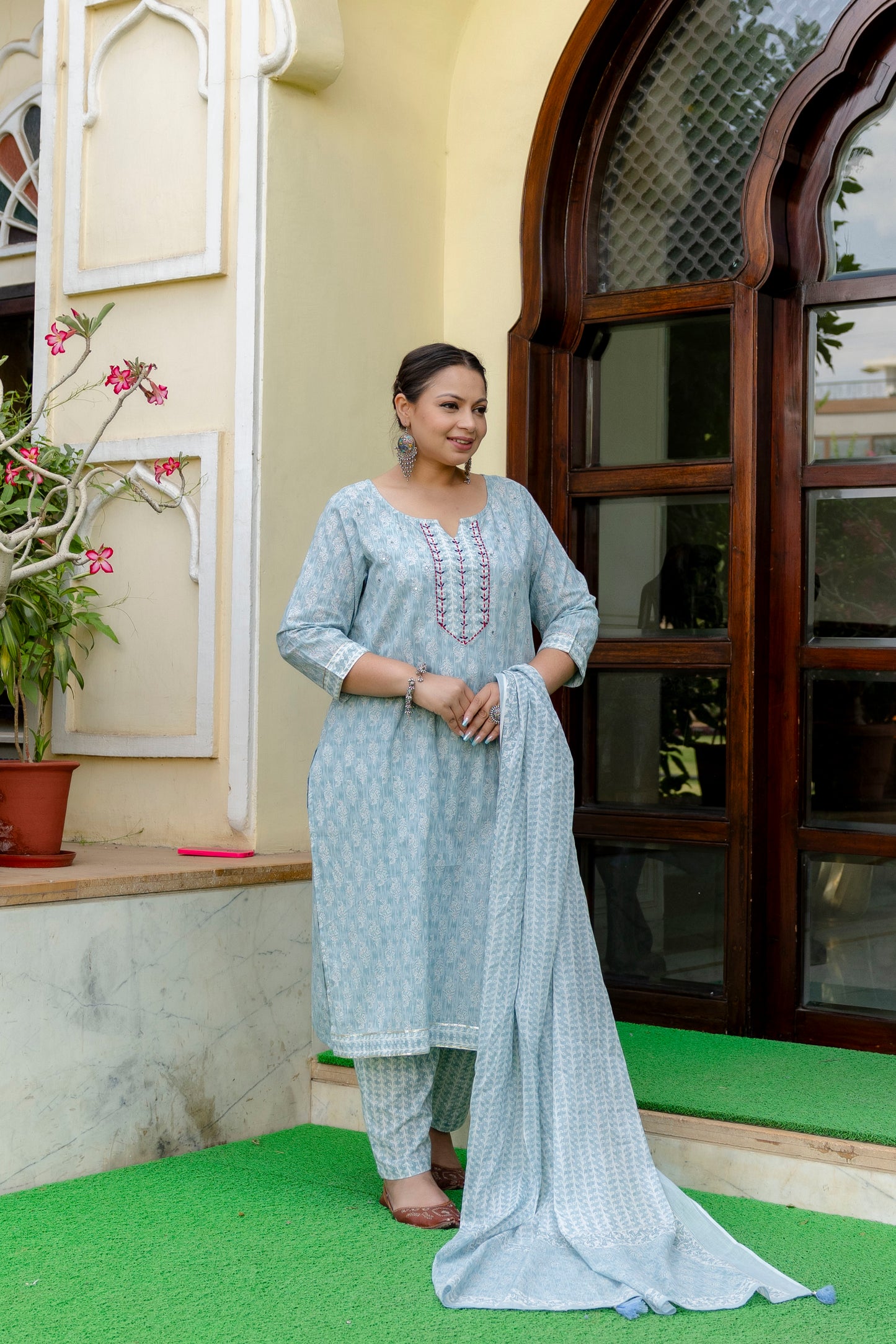 Light Blue Printed Kurta pant Dupatta Set (Cotton)