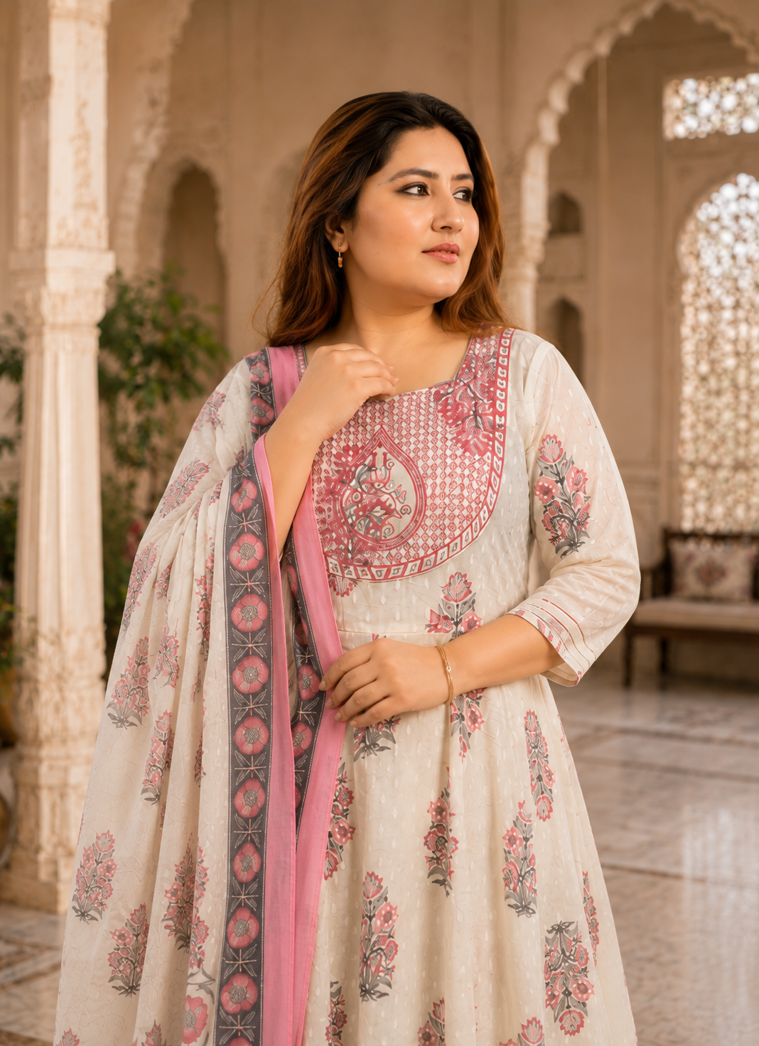 White Anarkali Kurta & Dupatta Set (Cotton)