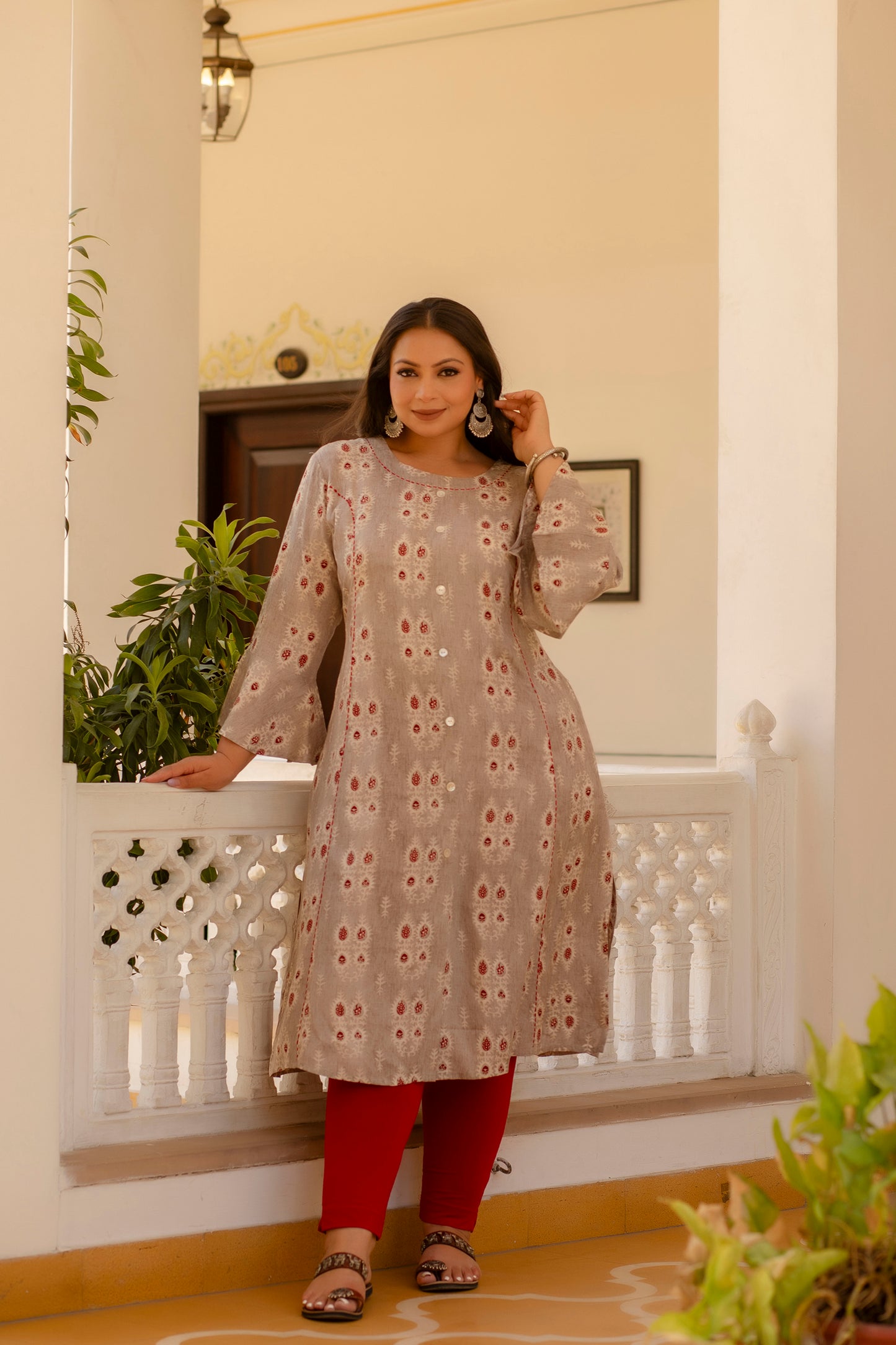 Beige Front Slit Princess Cut 'A' Line Kurta