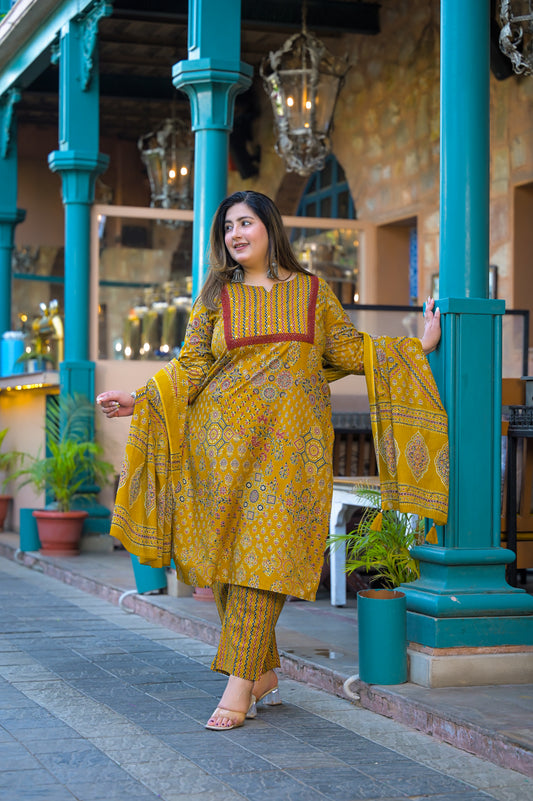 Yellow Printed Kurta pant Dupatta Set (Cotton)
