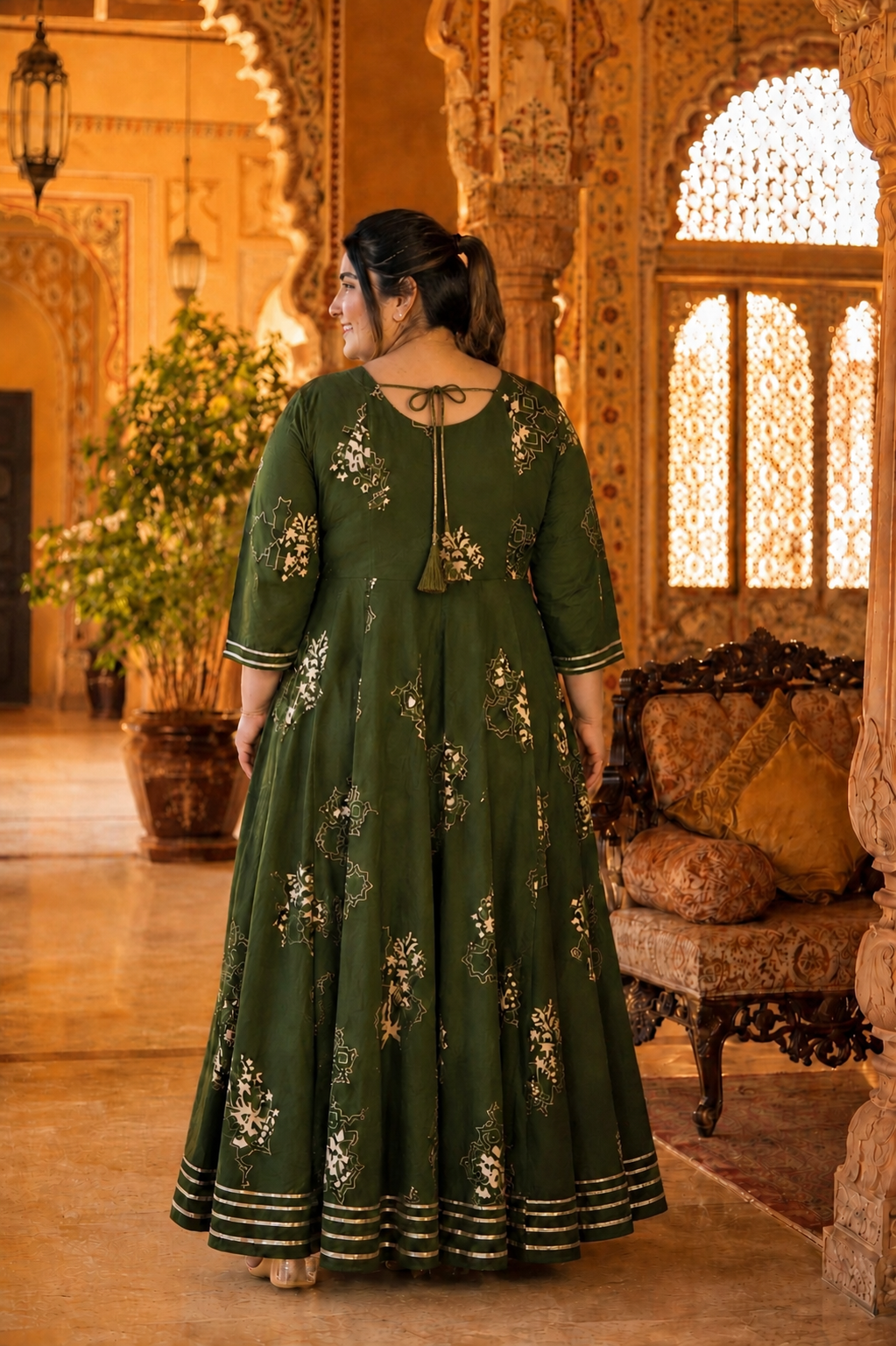 Green Anarkali Kurta & Dupatta Set (Cotton)